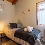 Alojamiento Turistico En Bariloche Roble Claro